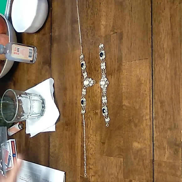 Antique Cameo Necklace and Bracelet - Picture 1 of 11